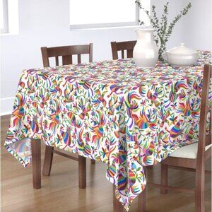 Osadia Handmade White Otomi Print Tablecloth - Yellow Trim